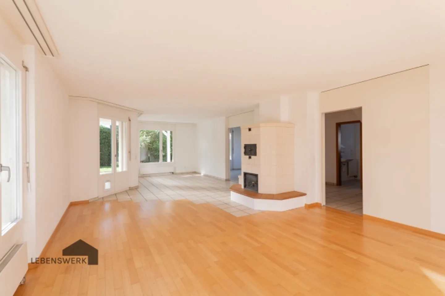 Casa unifamiliare con appartamento separato, a pochi passi dal Lago di Costanza, Uttwil TG - Foto 4 di 14