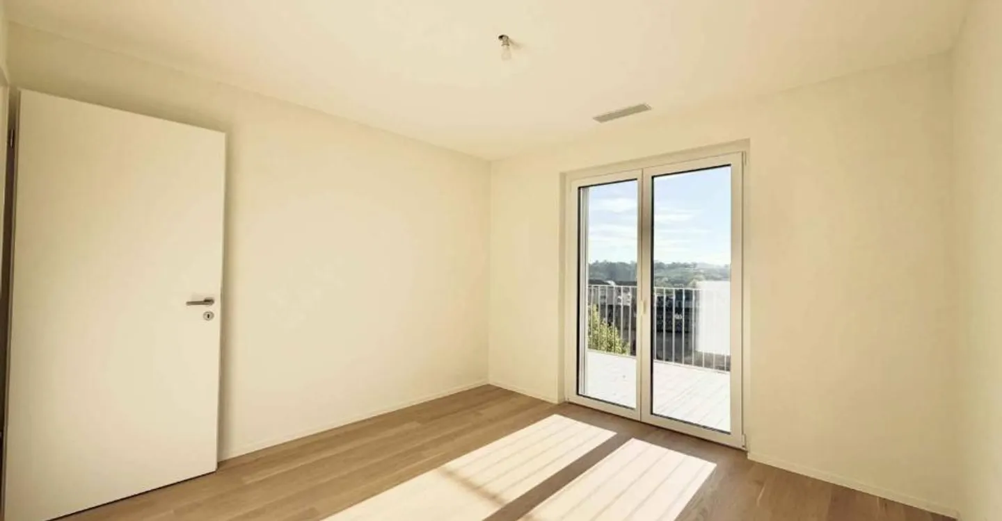 Superb new 3.5-room apartment with balcony - Photo 6 of 9