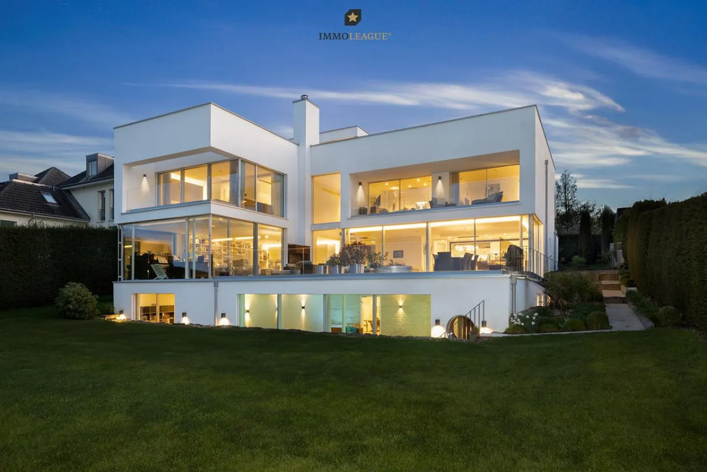 Luxusvilla mit Privatstrand - Foto 3 von 6