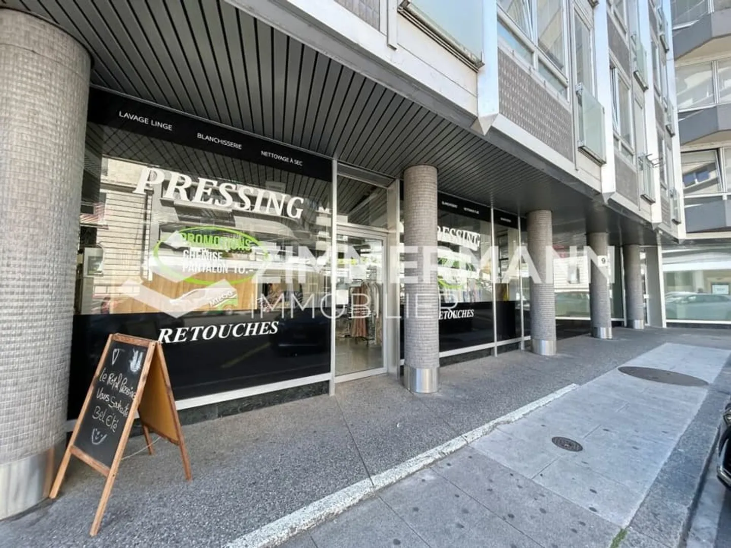 Arcade di 75 m² a Pâquis - Foto 1 di 4