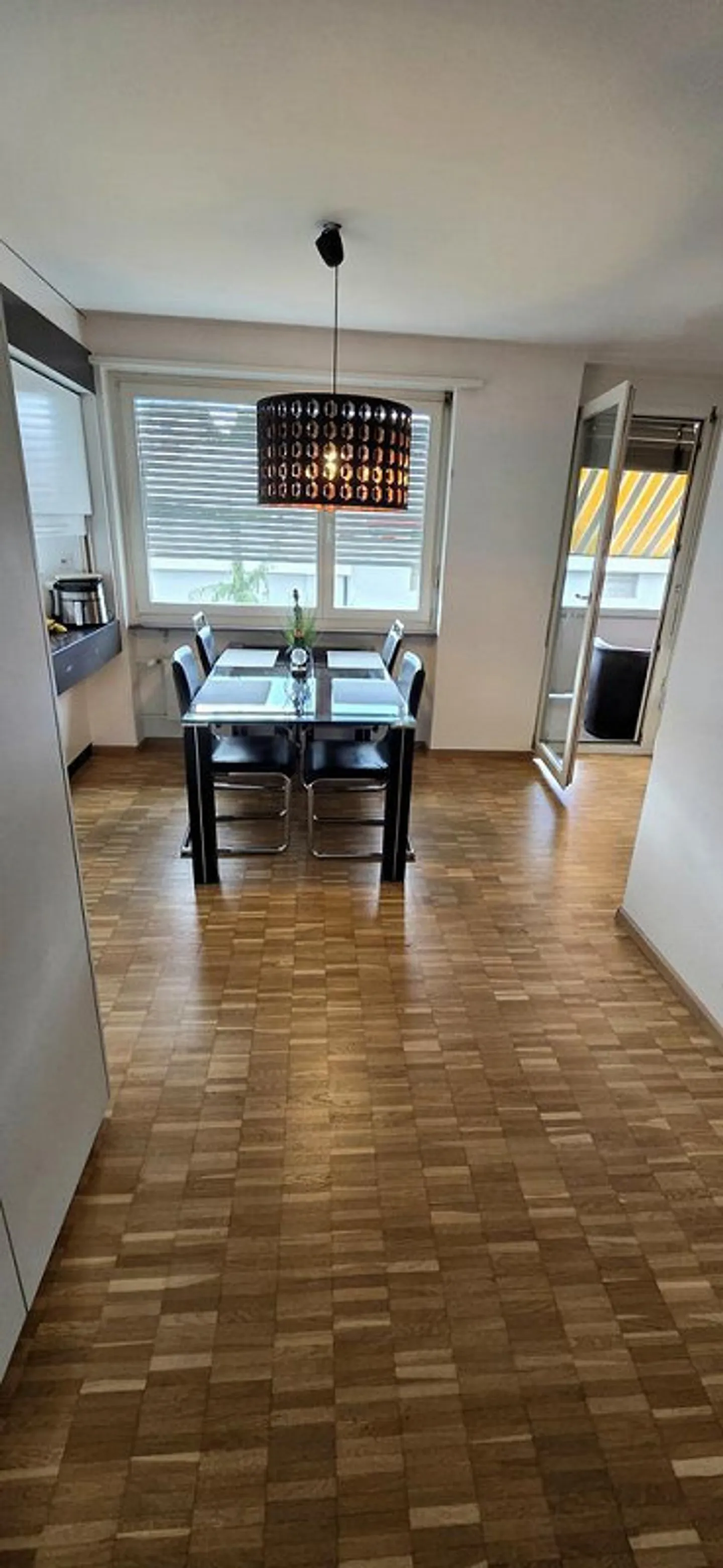 Appartement spacieux de 2,5 pièces à Füllinsdorf - Photo 3 sur 12