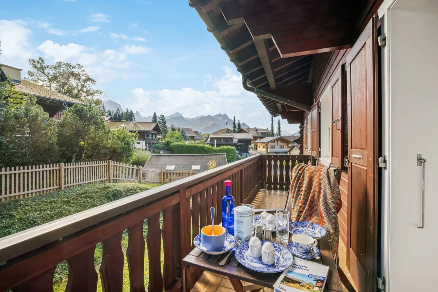 Villars centro, affascinante 3.5p ristrutturato, box, balconi, bella vista! - Foto 16 di 21