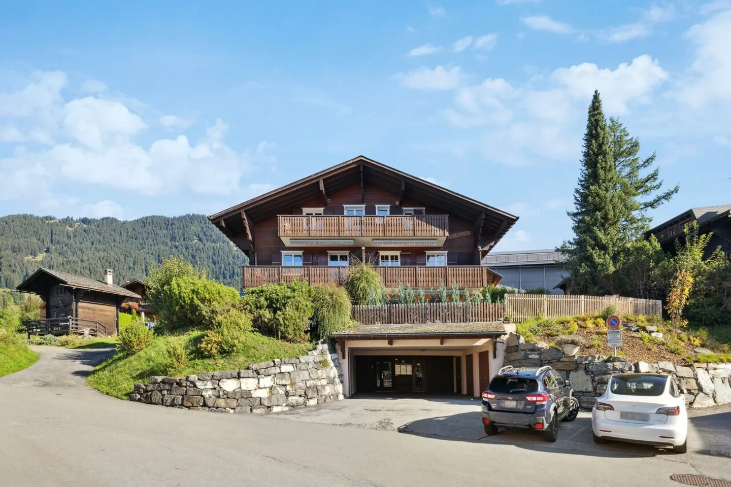 Villars centro, affascinante 3.5p ristrutturato, box, balconi, bella vista! - Foto 19 di 21