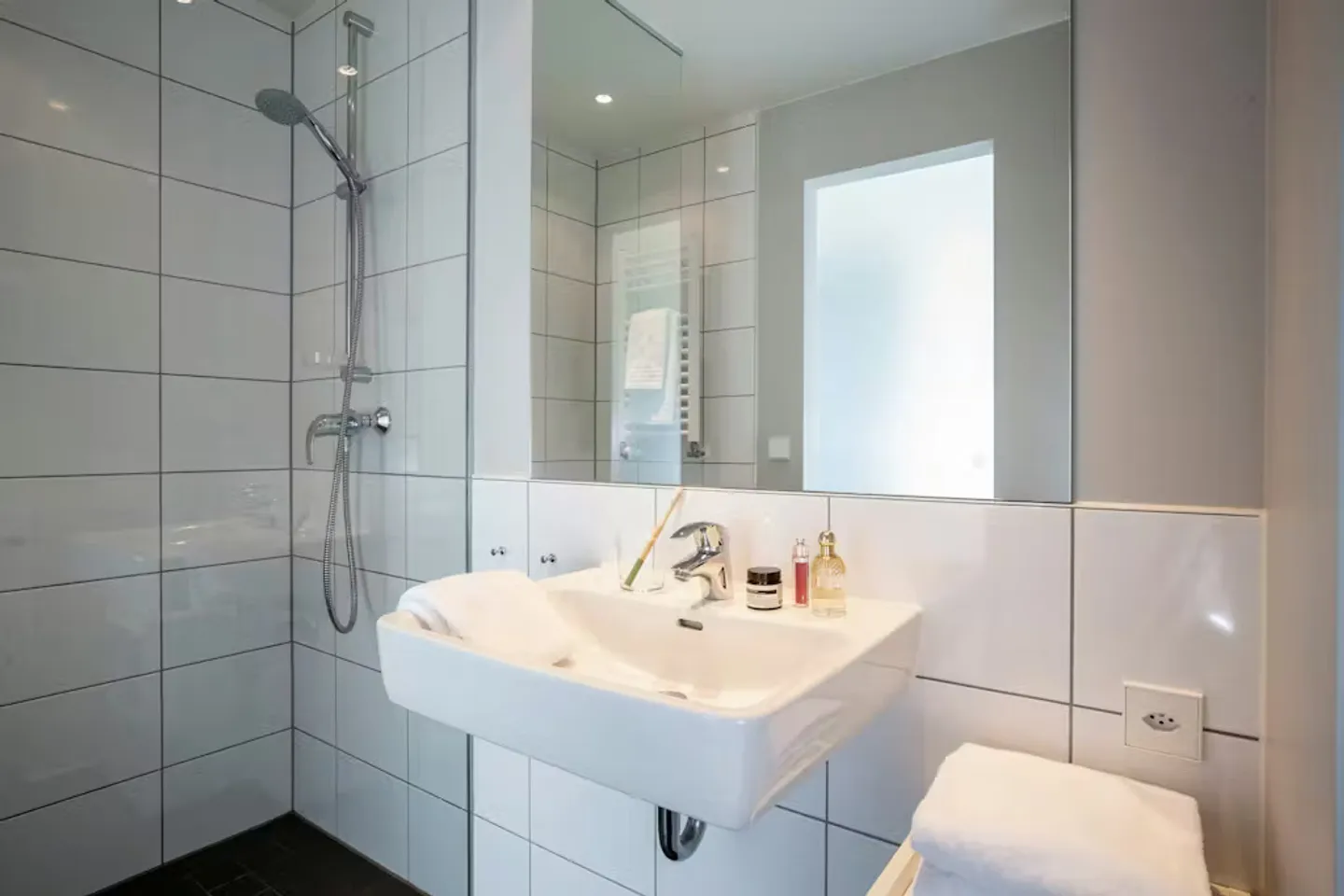 Appartamento in affitto - Foto 5 di 10