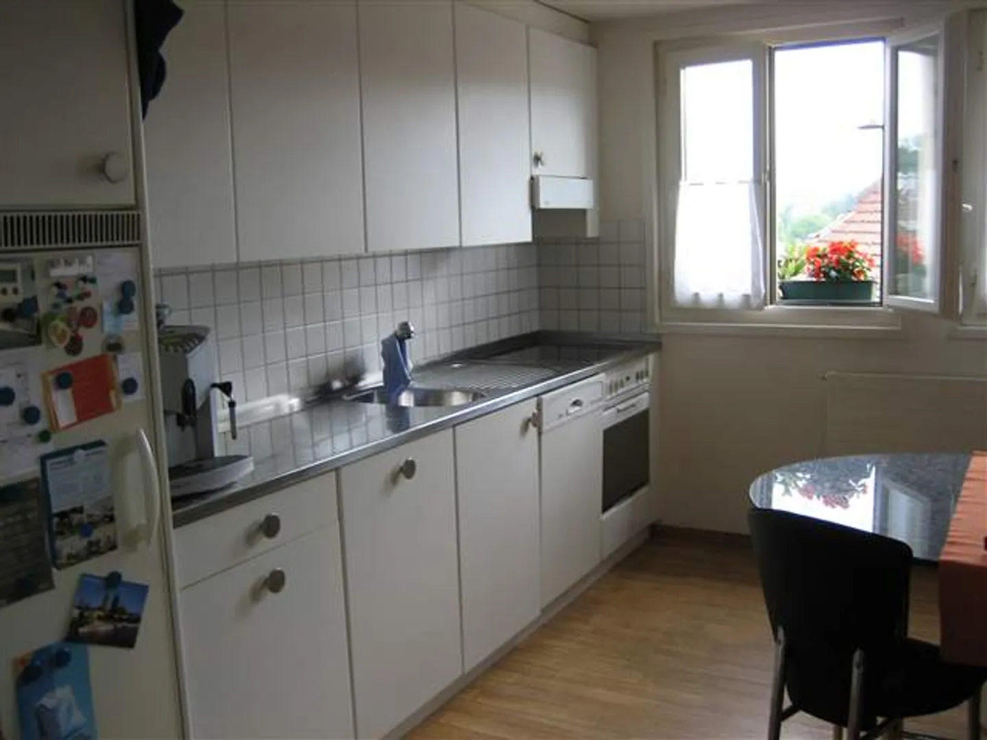 Gemütliche Dachwohnung in Luzern - Foto 3 von 7