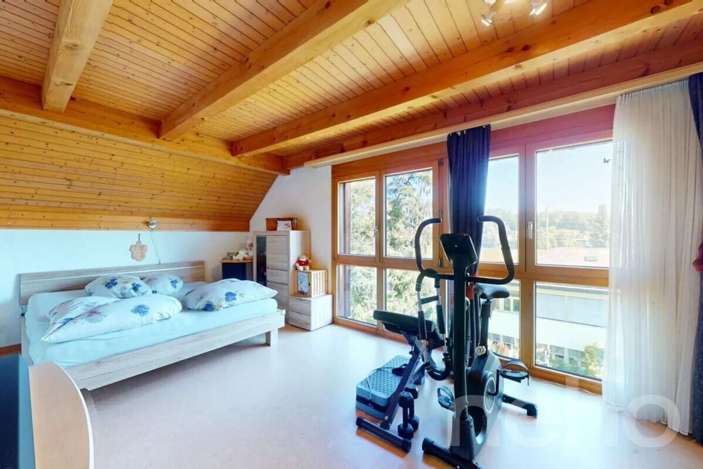 Casa unifamiliare con molto spazio e fascino - Foto 7 di 11