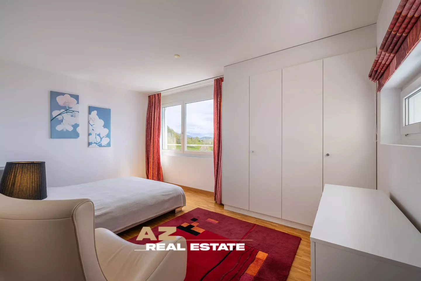 Appartement Élégant avec Vue sur le Lac - Photo 10 sur 11