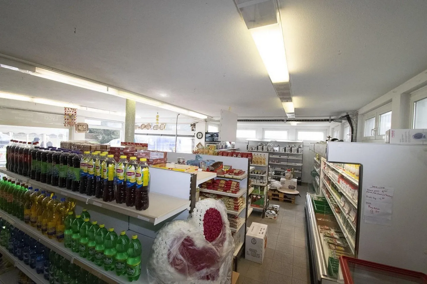 Espace commercial lumineux et polyvalent dans un emplacement central - Photo 6 sur 10