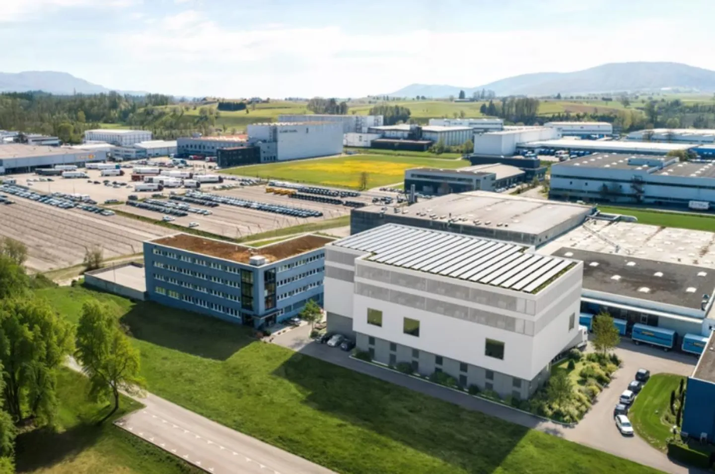 Il cubo commerciale crea nuovi spazi! - Foto 3 di 3