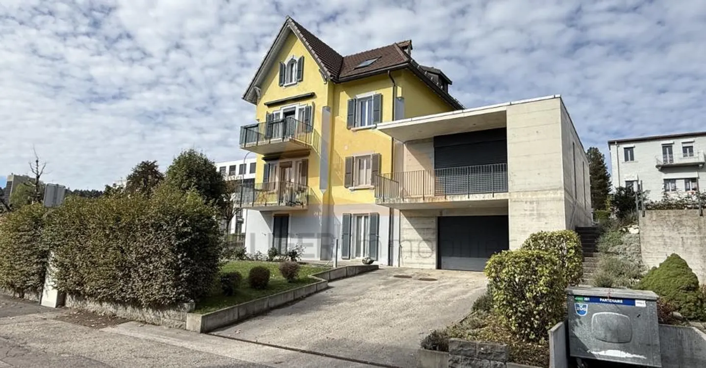 IN VENDITA CASA FAMILIARE CON 2 APPARTAMENTI E GARAGE - Foto 12 di 12