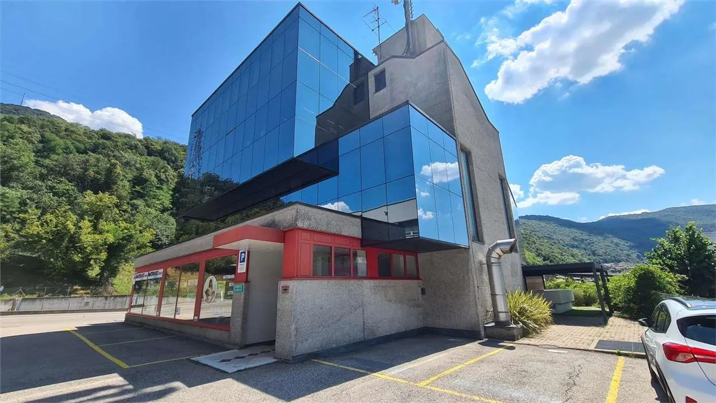 LUGANO: prestigöses neues Büro in modernem Gebäude - Foto 3 von 10