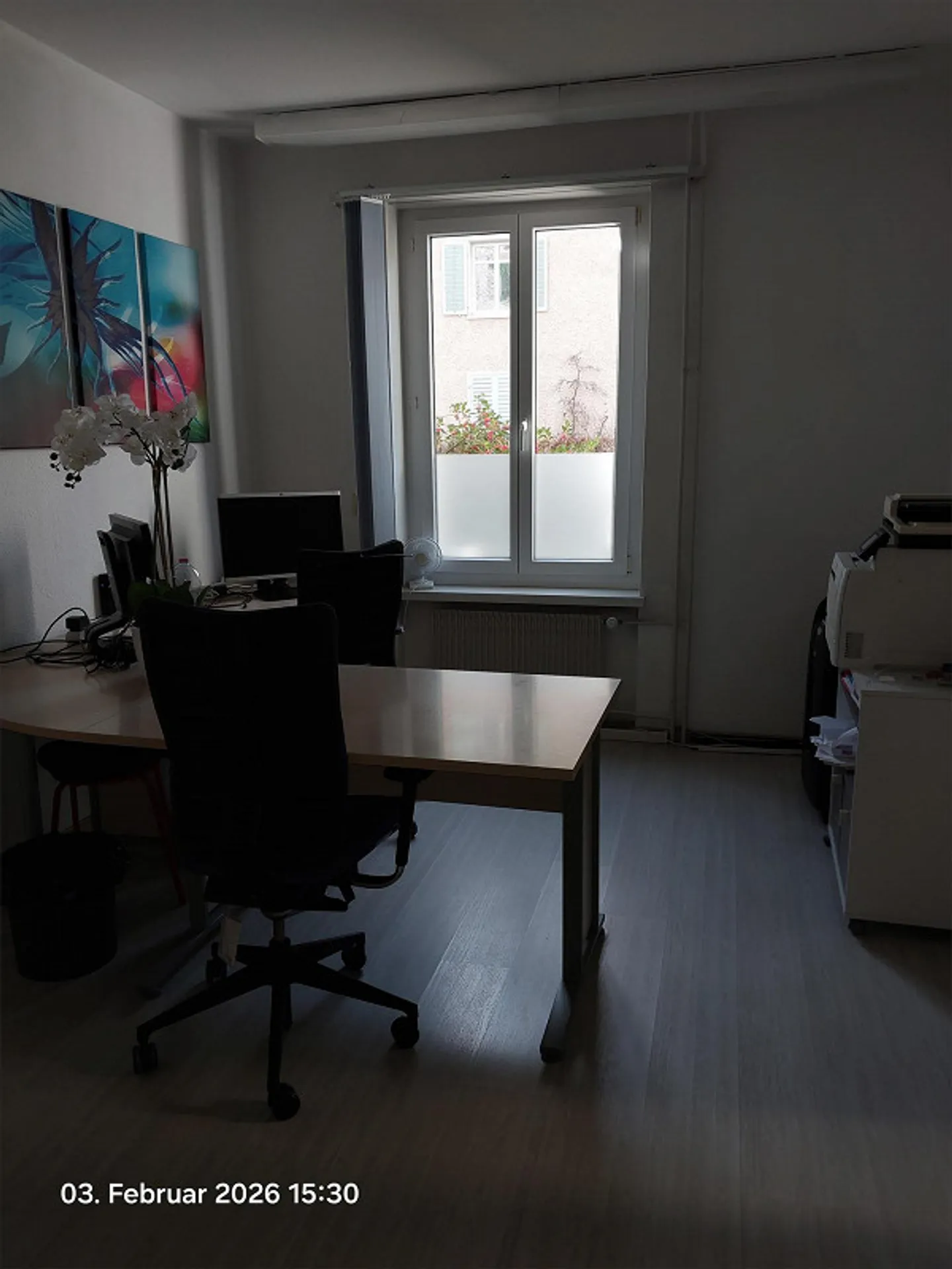 Attraente ufficio di 4 locali in affitto - Foto 2 di 6