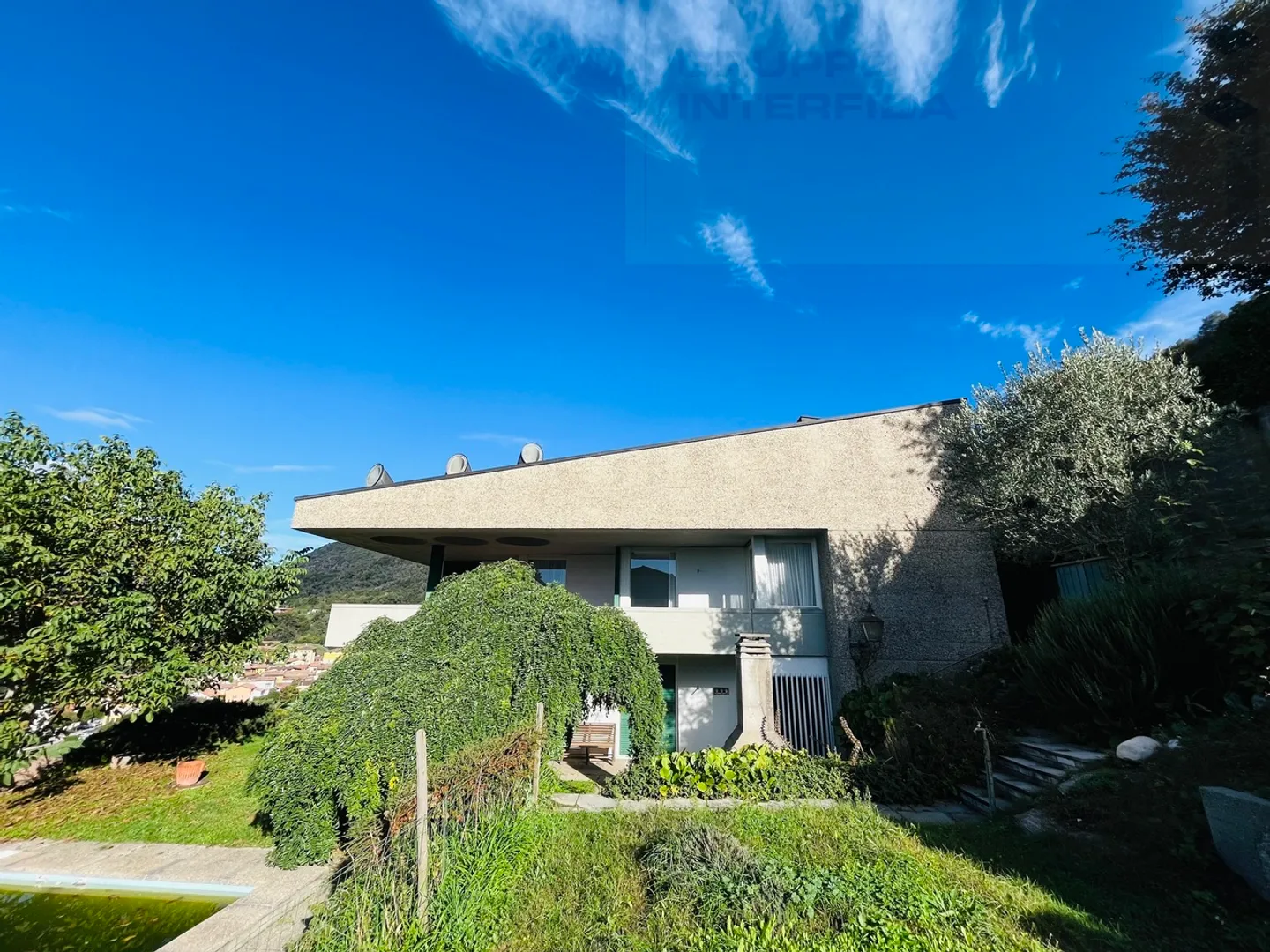 VILLA CONTEMPORANEA CON PISCINA - Foto 29 di 29