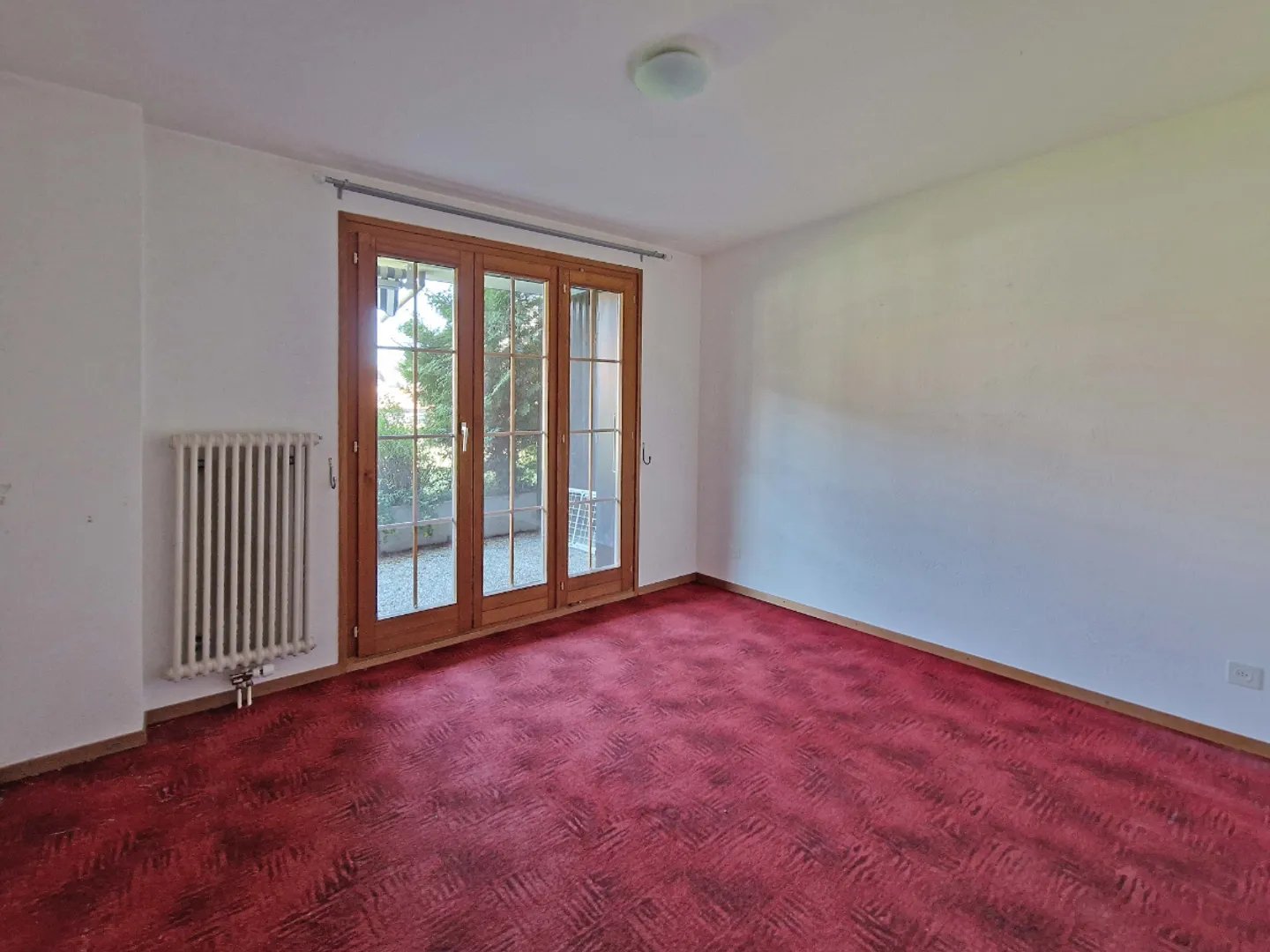 Two and a half room apartment in the center of the village - Photo 5 of 6