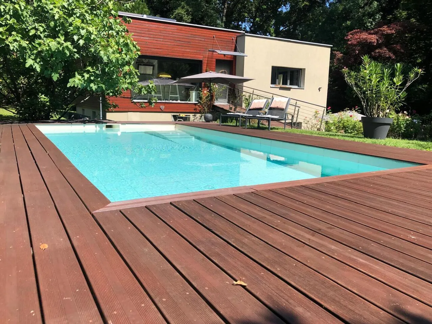 Im Herzen von Genf, in einem Paradies, Villa mit 7 Zimmern zu verkaufen. Grundstück 1416 m2 - Foto 2 von 9