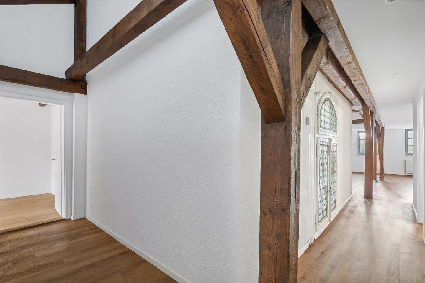 Attractive maisonette apartment with roof terrace for rent - Photo 6 of 8