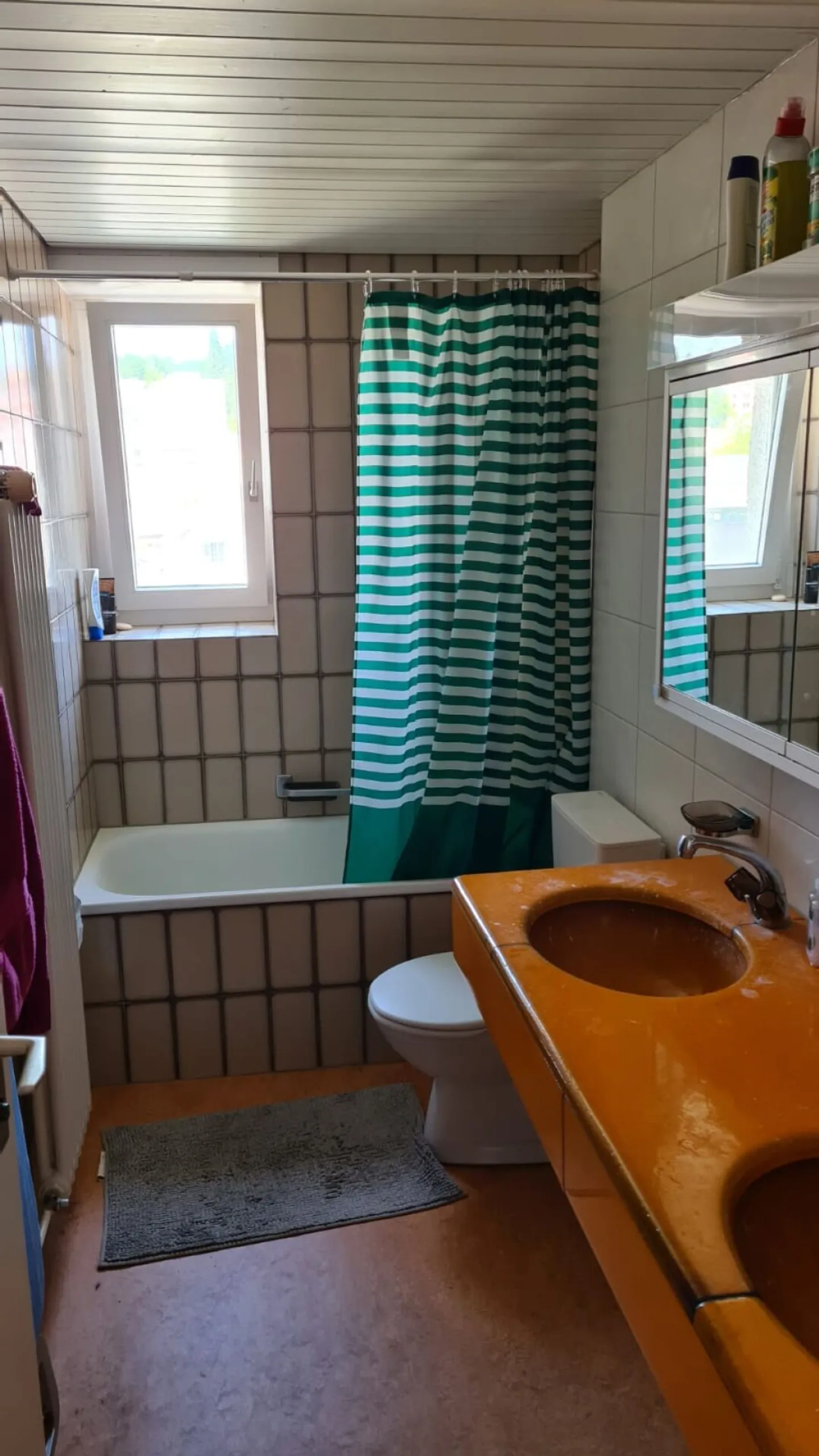 Super camera in condivisione, già arredata, nel quartiere di St.Fiden (EG re n.1) - Foto 4 di 5