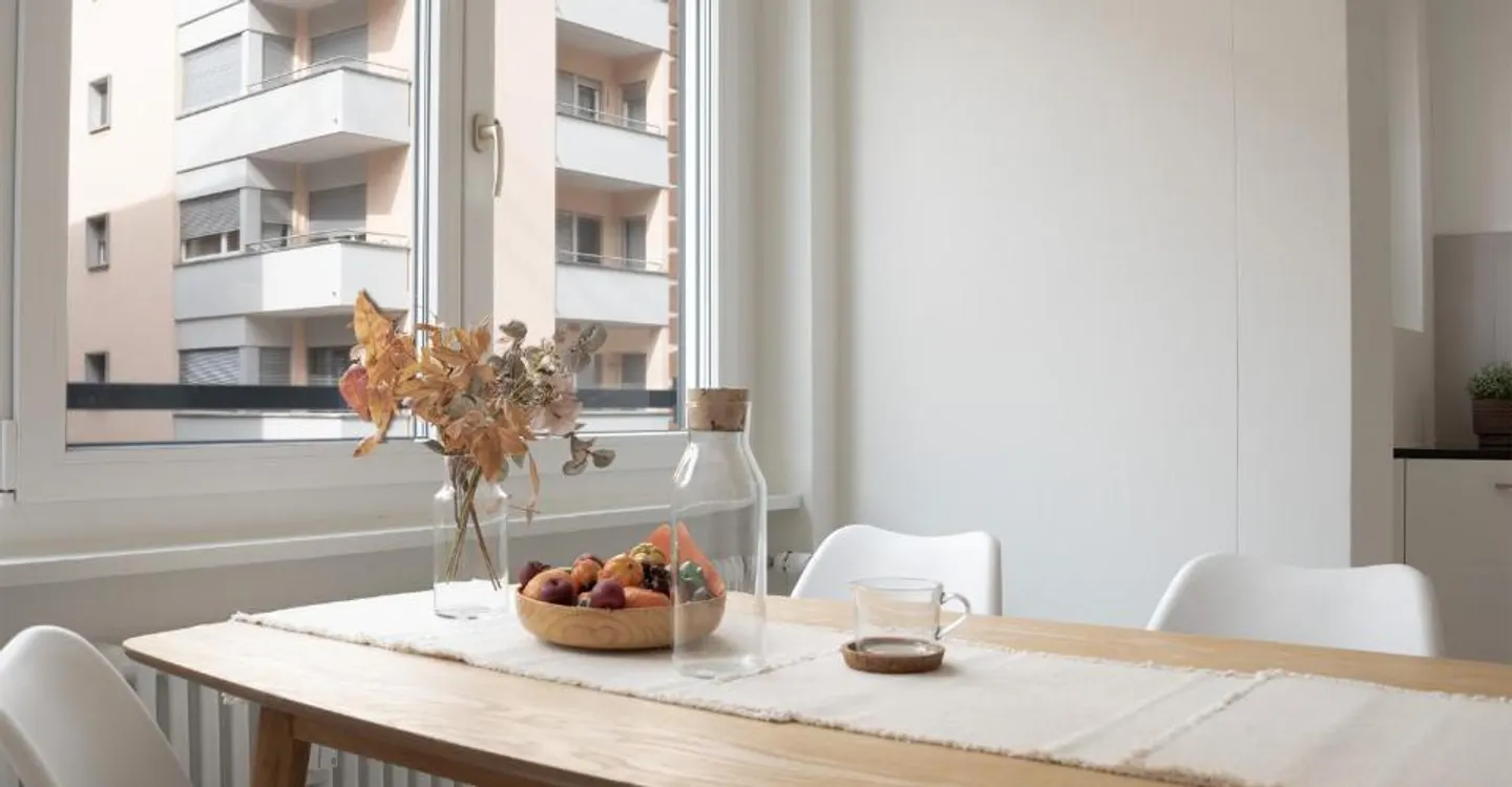 FOR RENT IN RECENTLY RENOVATED BUILDING - Photo 3 of 12