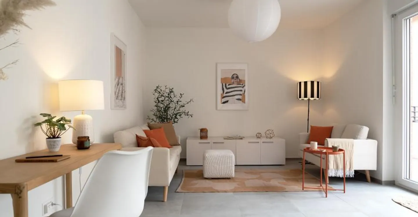FOR RENT IN RECENTLY RENOVATED BUILDING - Photo 5 of 12