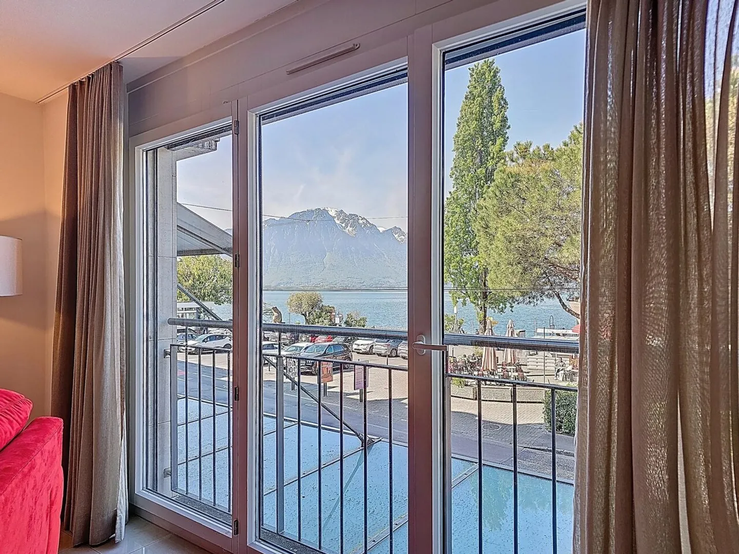 Schöne 4,5-Zimmer-Wohnung im Stadtzentrum von Montreux - Foto 2 von 13