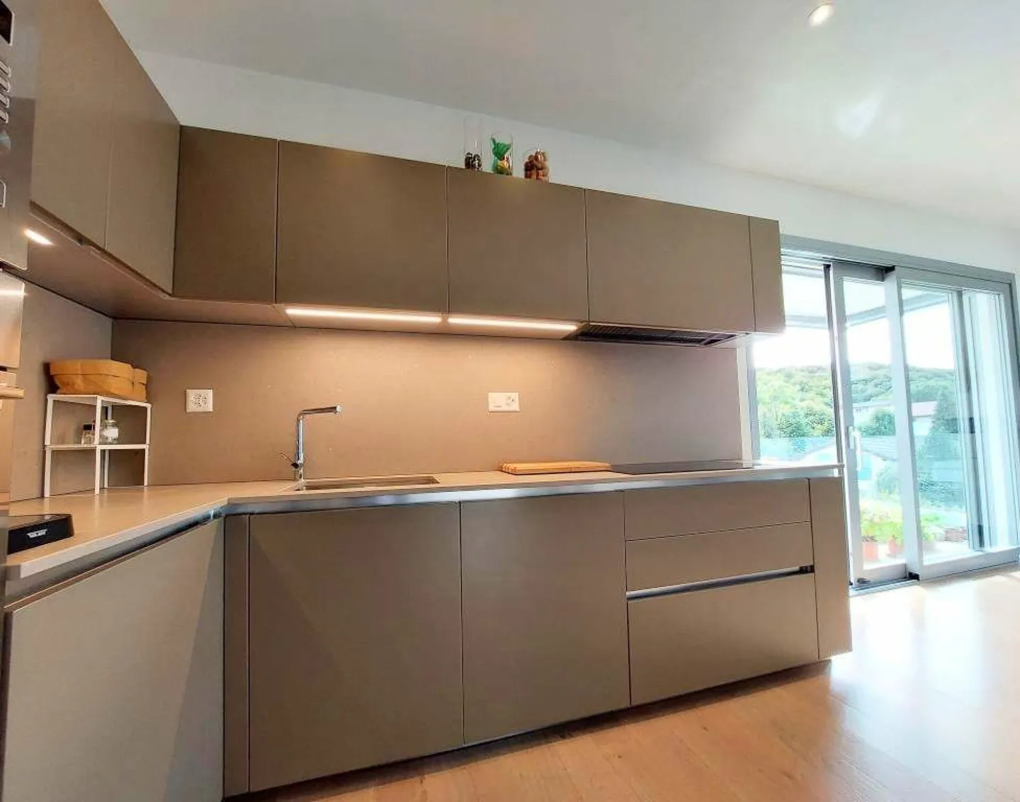 MODERNO 2.5 LOCALI CON SPLENDIDA VISTA - Foto 11 di 14