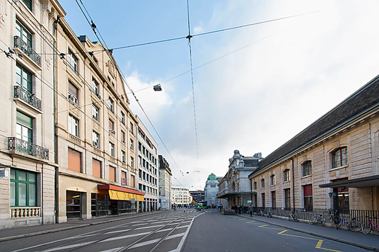 Modern Living Directly at SBB Station - Photo 1 of 8