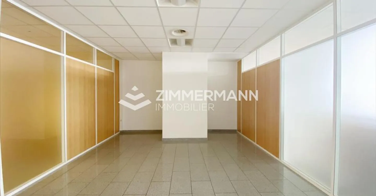 Spazio ufficio in affitto - Foto 5 di 12