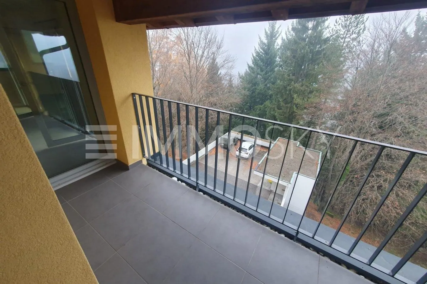 Appartamento elegante con balcone panoramico - Foto 4 di 5