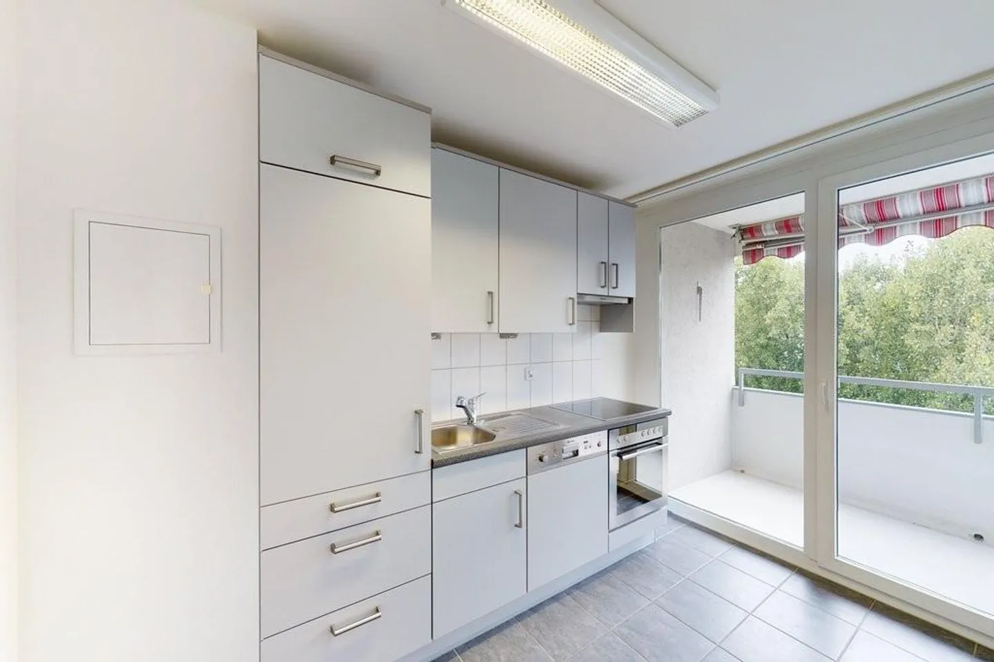 Zentrale Wohnung Nähe Migros - Foto 4 von 8