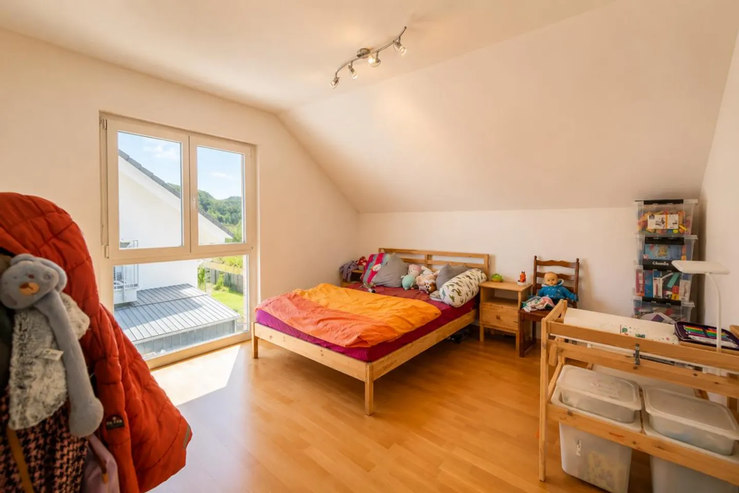 Paradiso familiare vicino all'Aare - moderna casa unifamiliare di 6,5 stanze con potenziale di ampliamento - Foto 16 di 17
