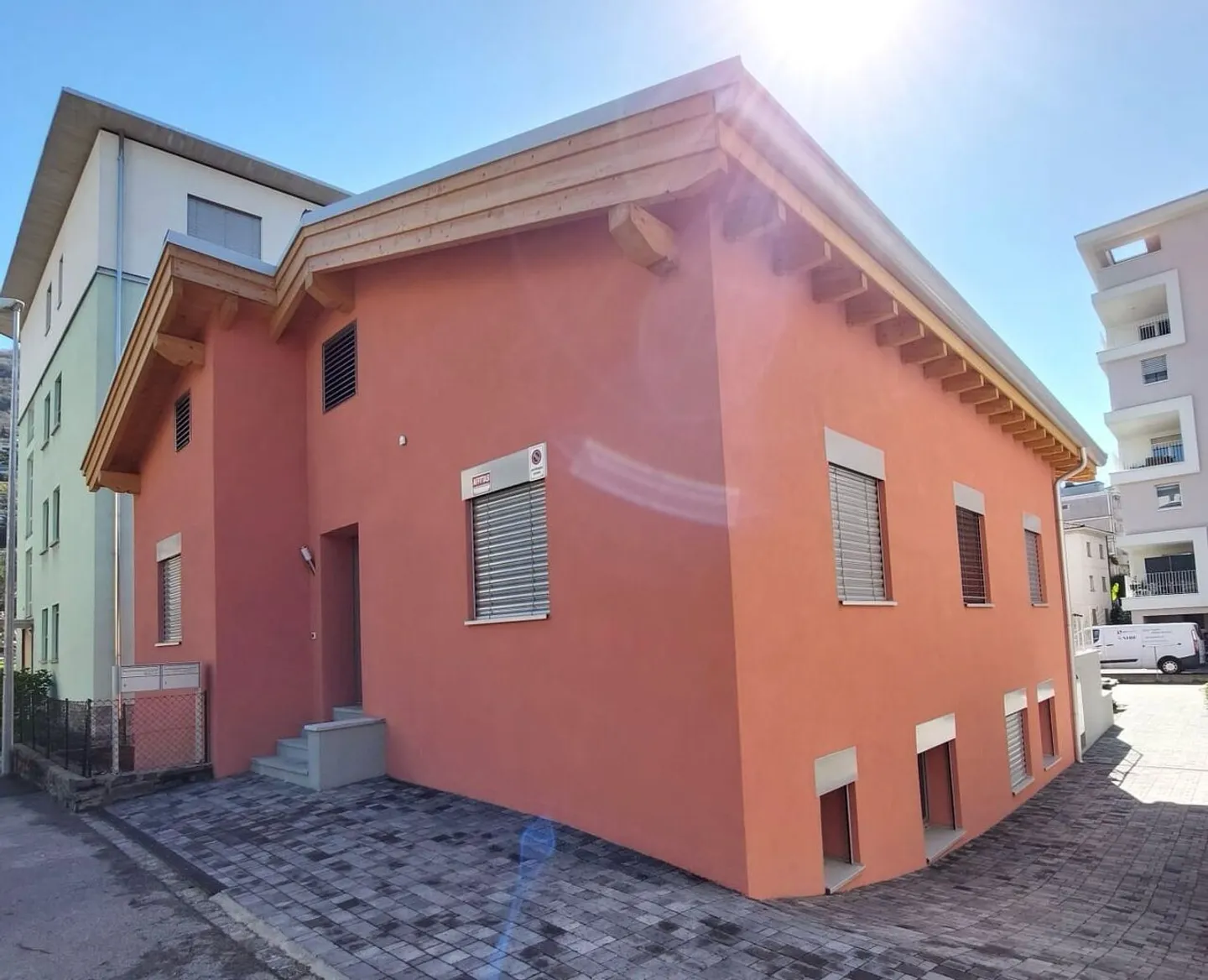 Viganello Room - 1 Room - Photo 5 of 7