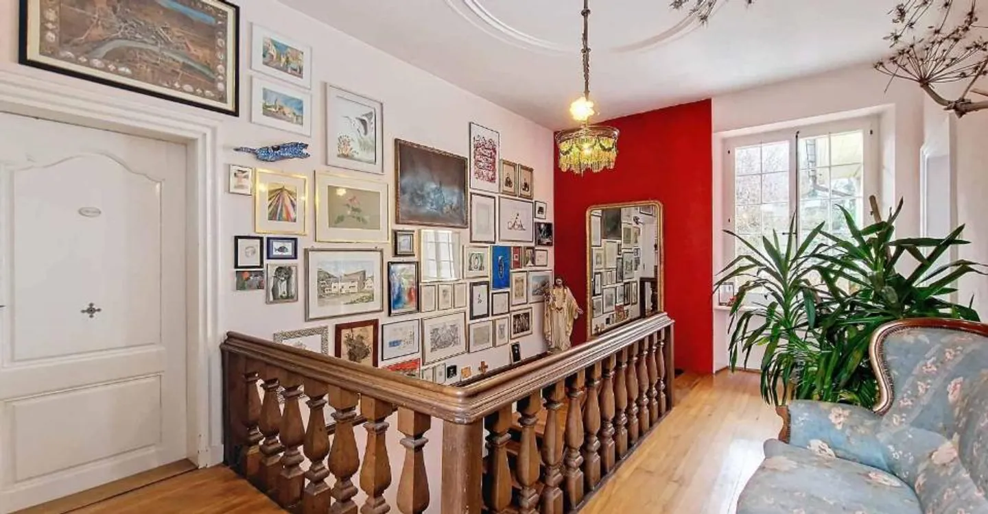 An exceptional estate steeped in history - A rare opportunity on the market! - Photo 7 of 10