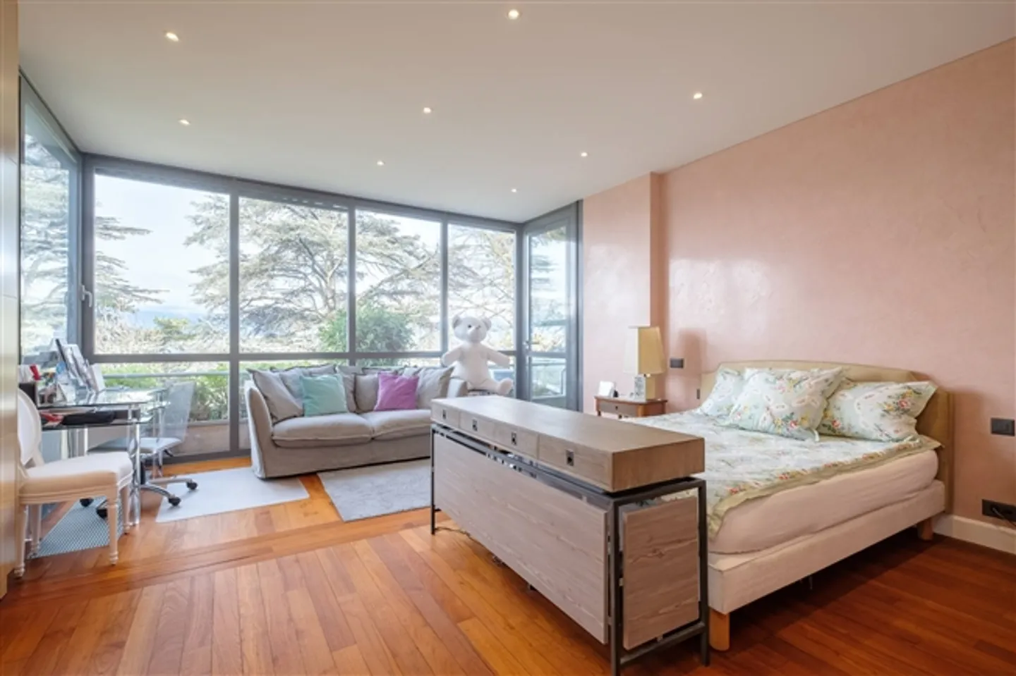 Bell'appartamento con terrazza con vista sul lago - Foto 8 di 13