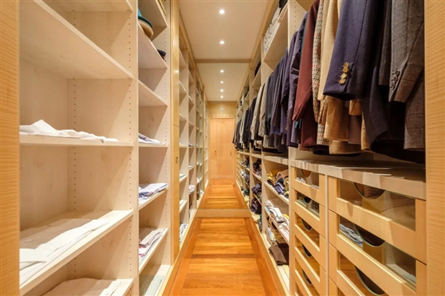 Bell'appartamento con terrazza con vista sul lago - Foto 10 di 13