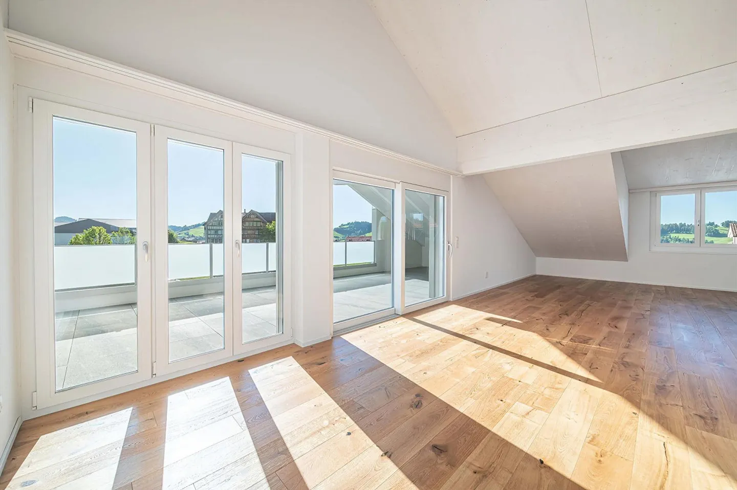 Appartamento mansardato di 4,5 stanze a Hundwil - Foto 3 di 13