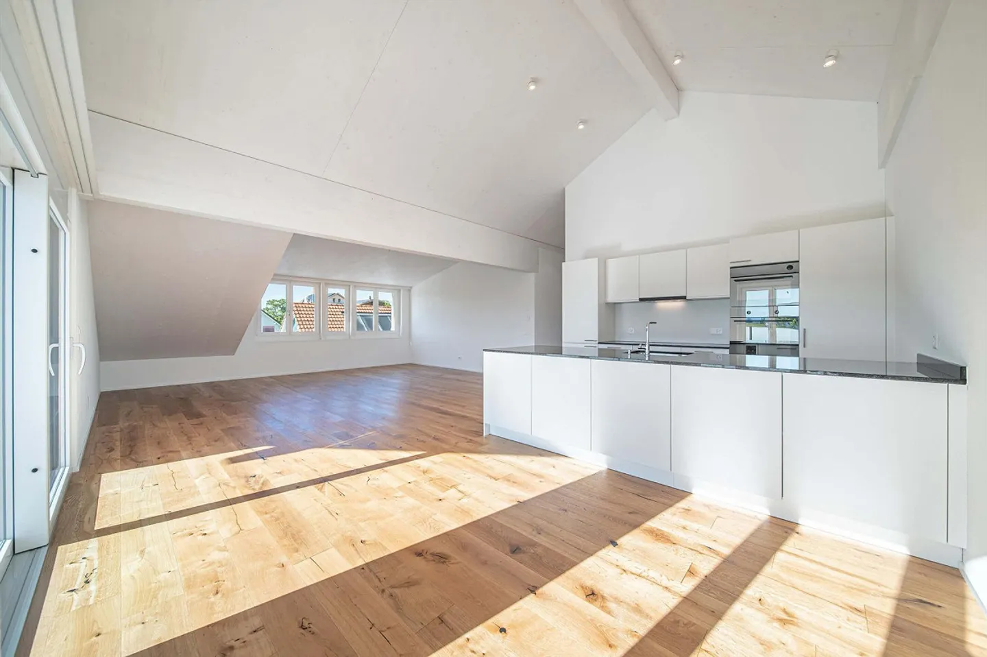 Appartamento mansardato di 4,5 stanze a Hundwil - Foto 1 di 13