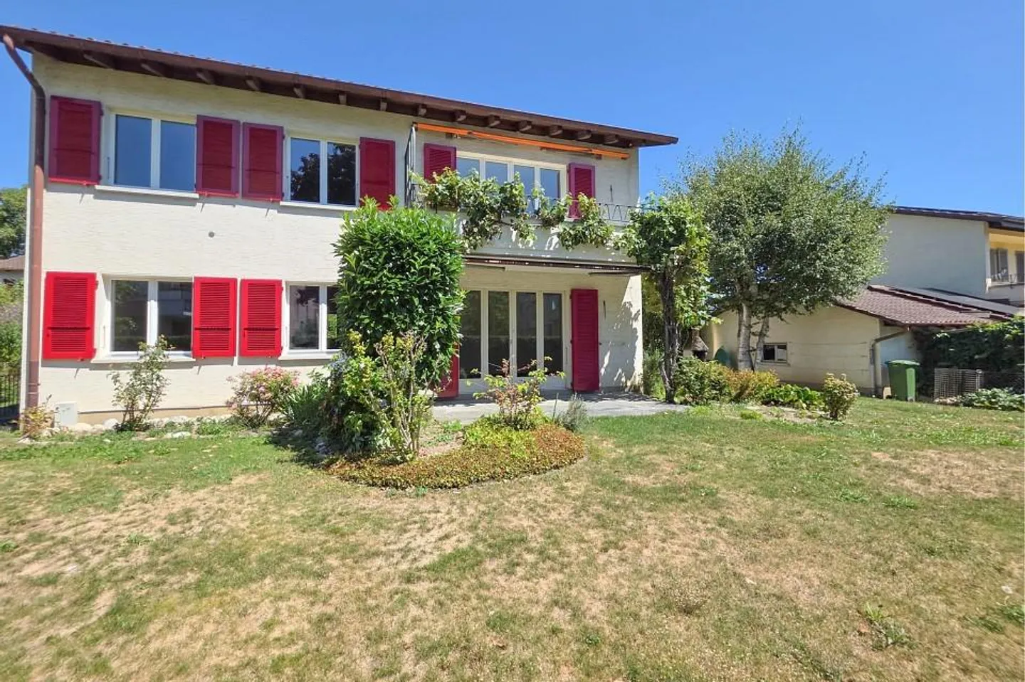 Una casa con prospettive - Casa bifamiliare in una zona residenziale privilegiata a Thun - Foto 4 di 13