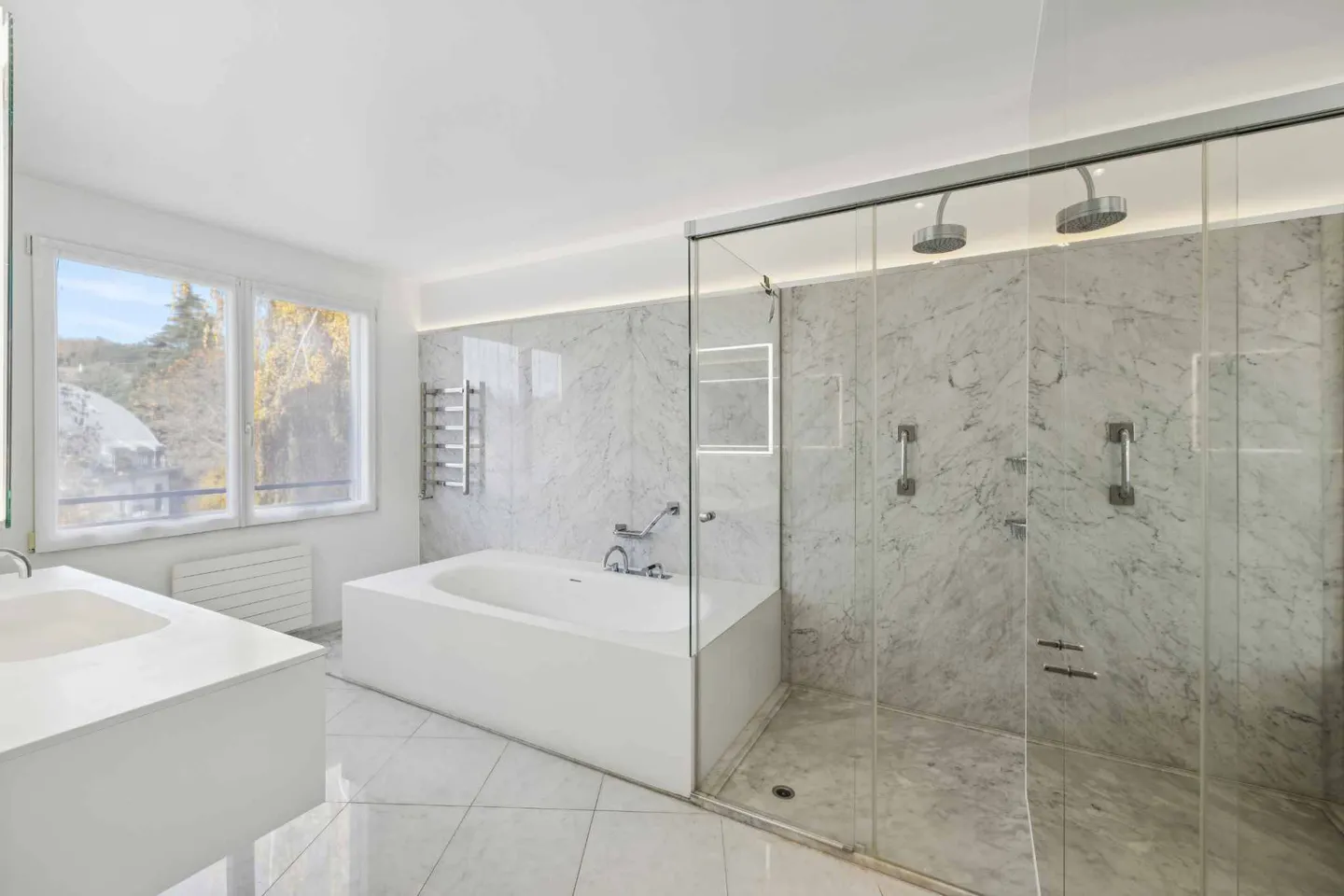 Duplex de Luxe avec Vue Lac - Photo 7 sur 12