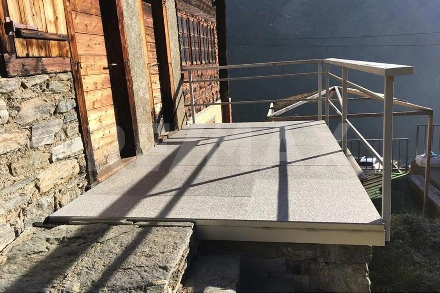 Ottima opportunità nel villaggio di Sengg - Foto 3 di 11