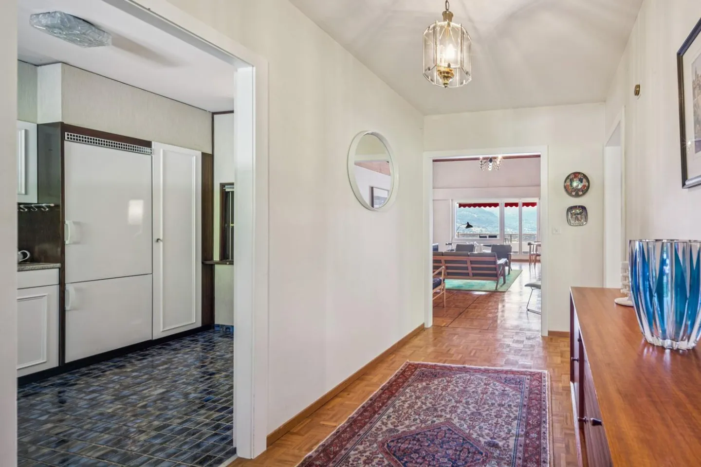 Geräumige Wohnung mit Seeblick - Foto 7 von 13