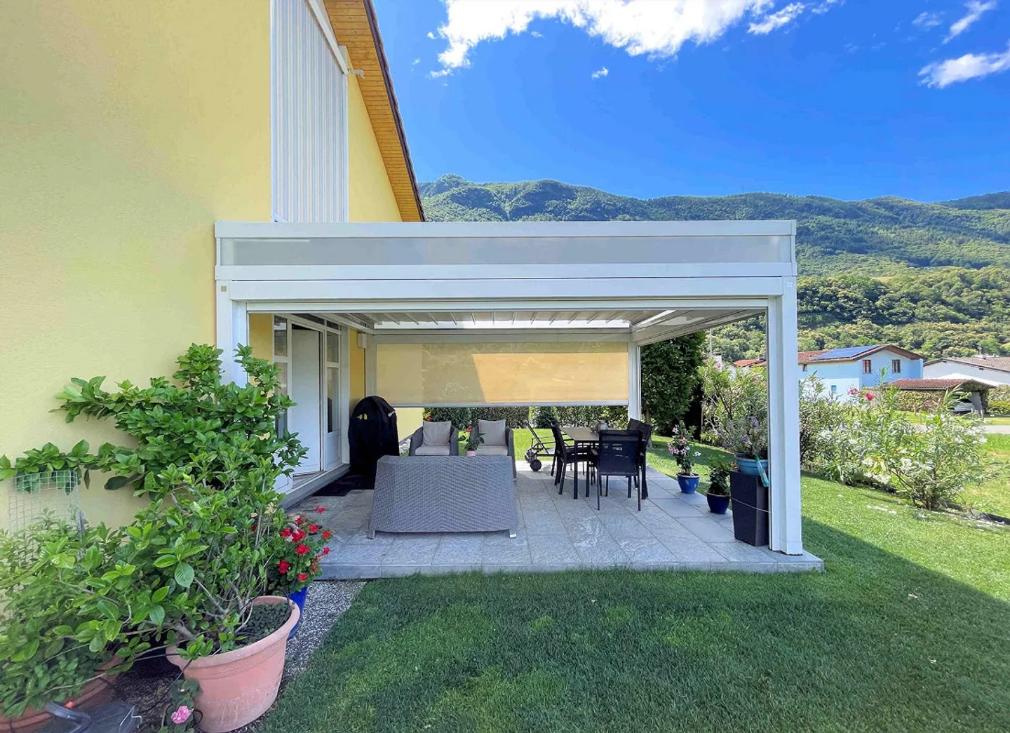 Casa con ampio giardino ben curato in zona tranquilla e soleggiata - Photo 21 sur 24
