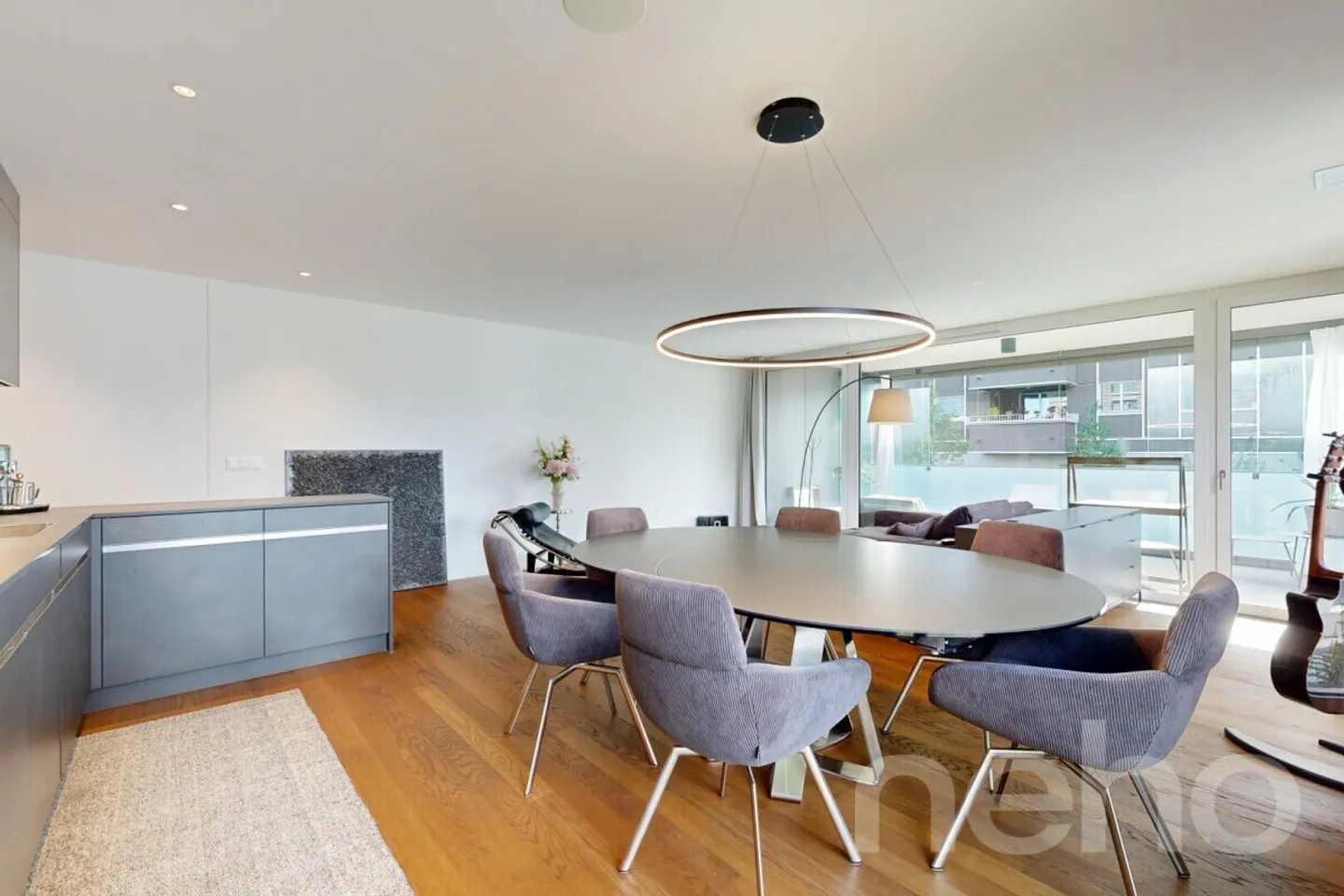 Modern 3.5-Room Apartment - Photo 3 of 11