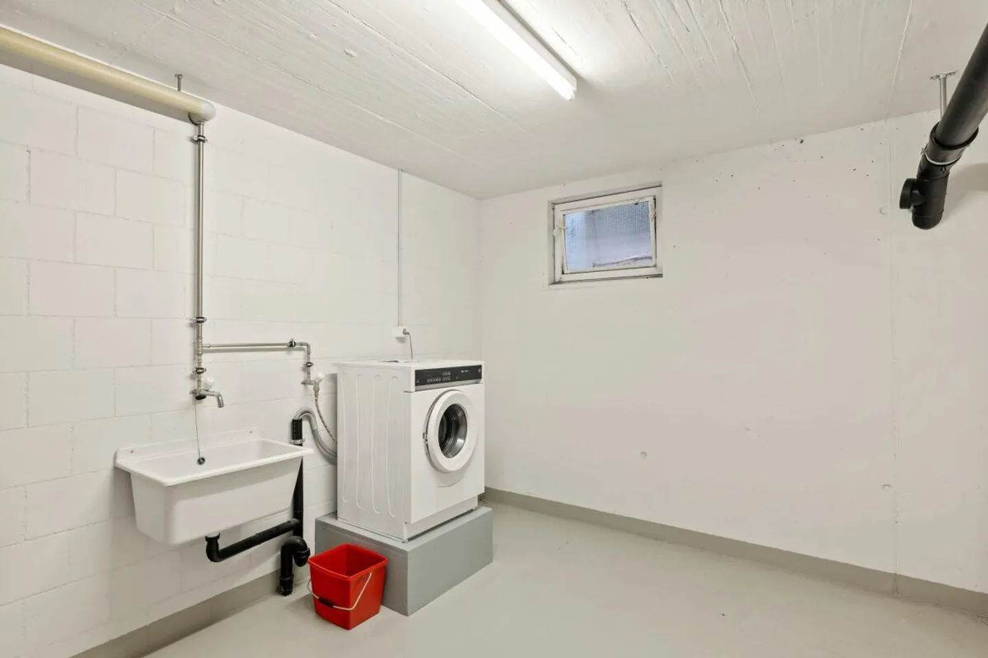 Charming 4.5-room garden apartment with spacious garden in Aarberg - Photo 13 of 21