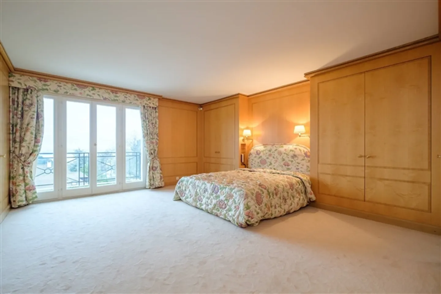 Ampia casa padronale divisa in 2 appartamenti con vista lago - Foto 9 di 13