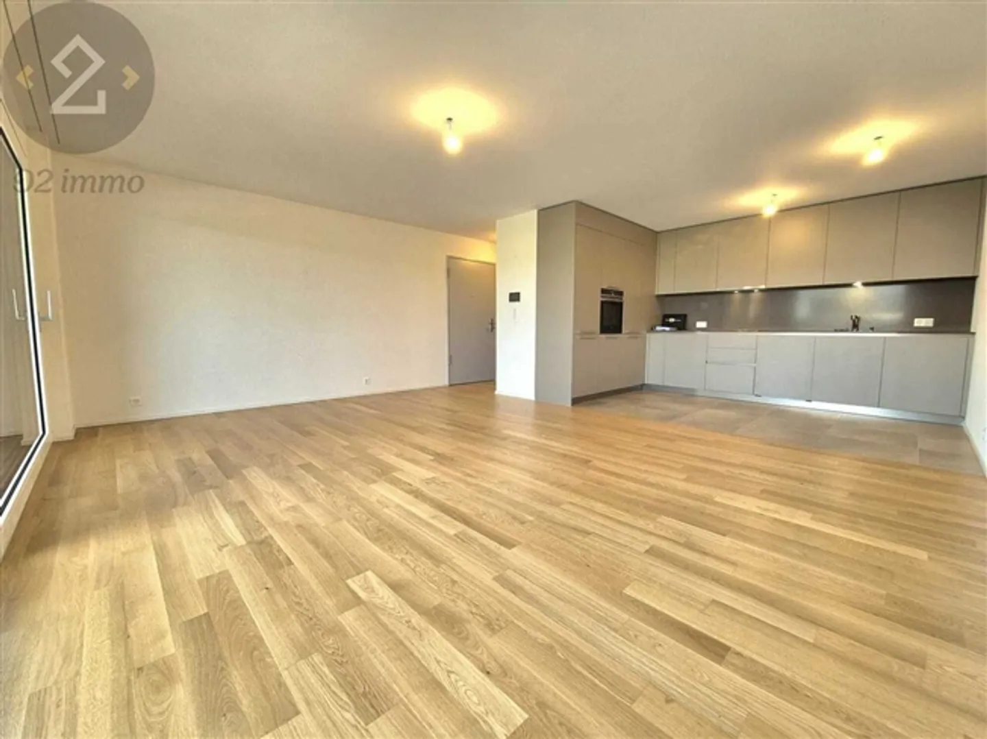 «Hervorragende 3,5 Stück bei Les Echervettes» - Foto 1 von 15