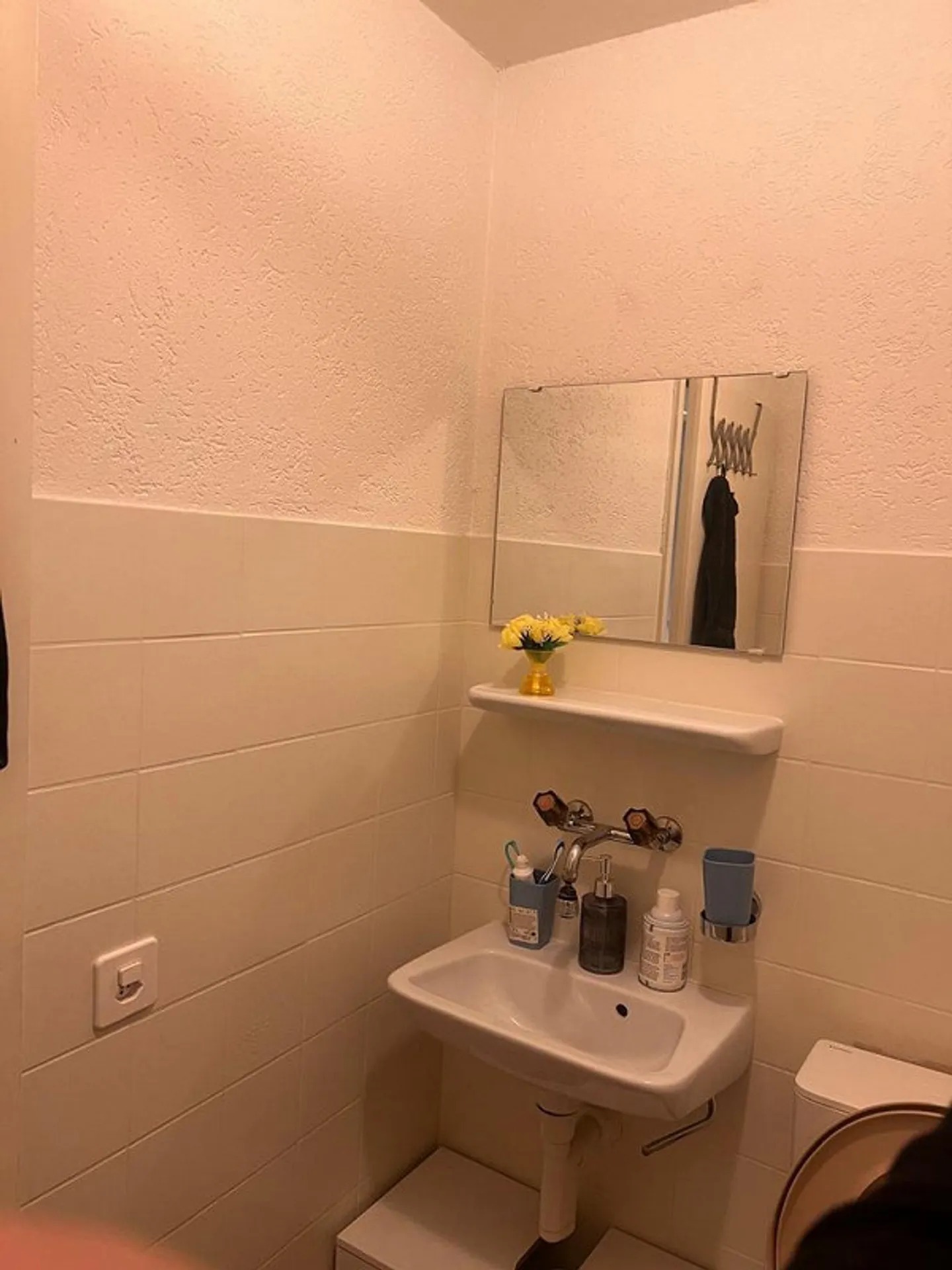 Espace commercial avec vitrine dans le quartier animé de Gundeldingen - Photo 7 sur 10