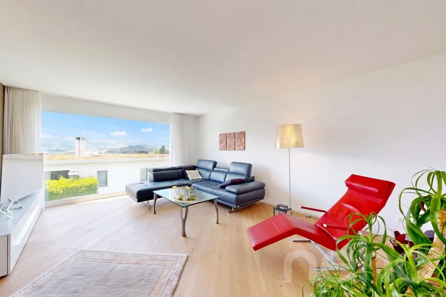 Appartement de Luxe avec Vue Époustouflante - Photo 2 sur 11