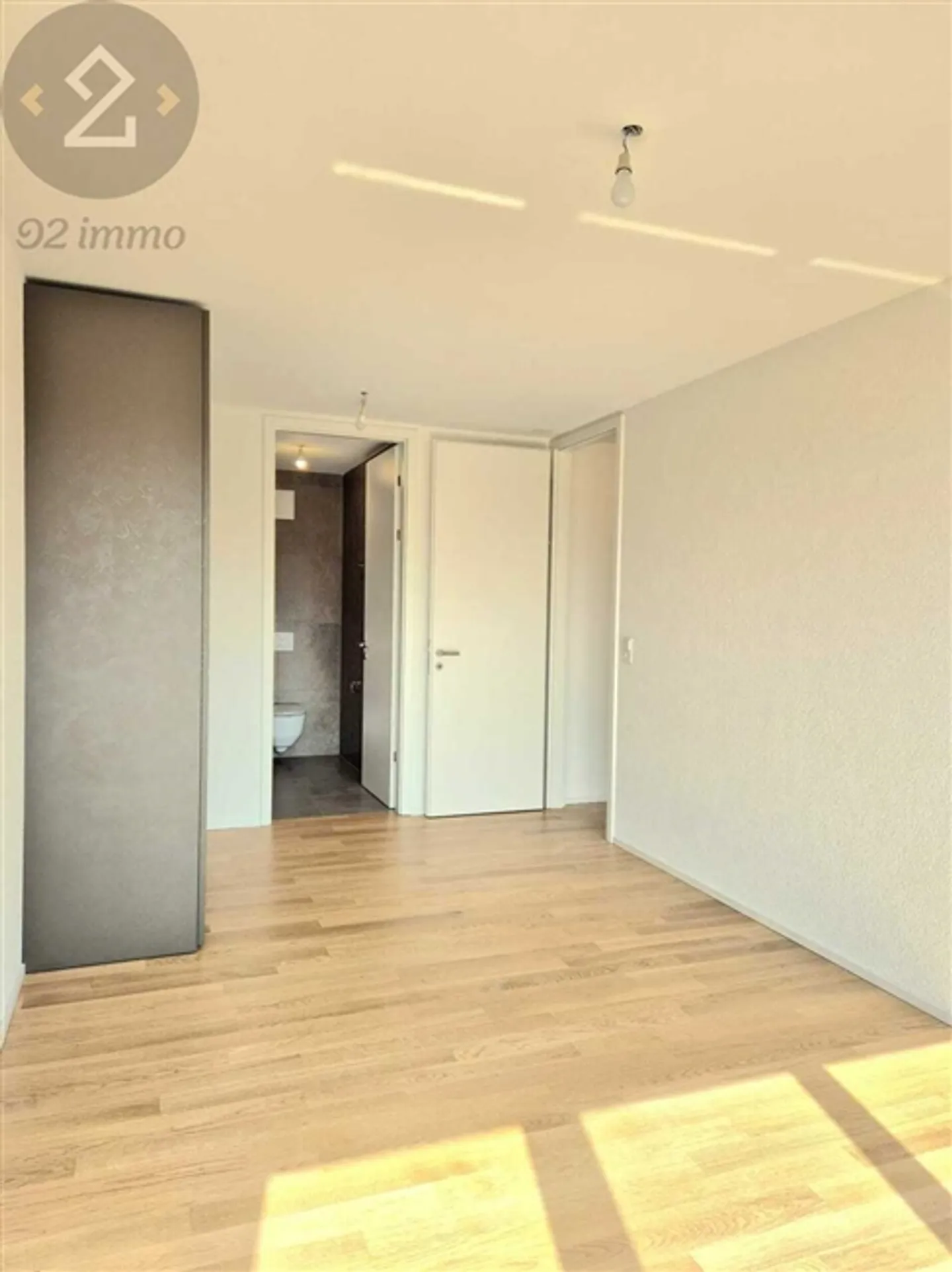 «Hervorragende 3,5 Stück bei Les Echervettes» - Foto 8 von 15