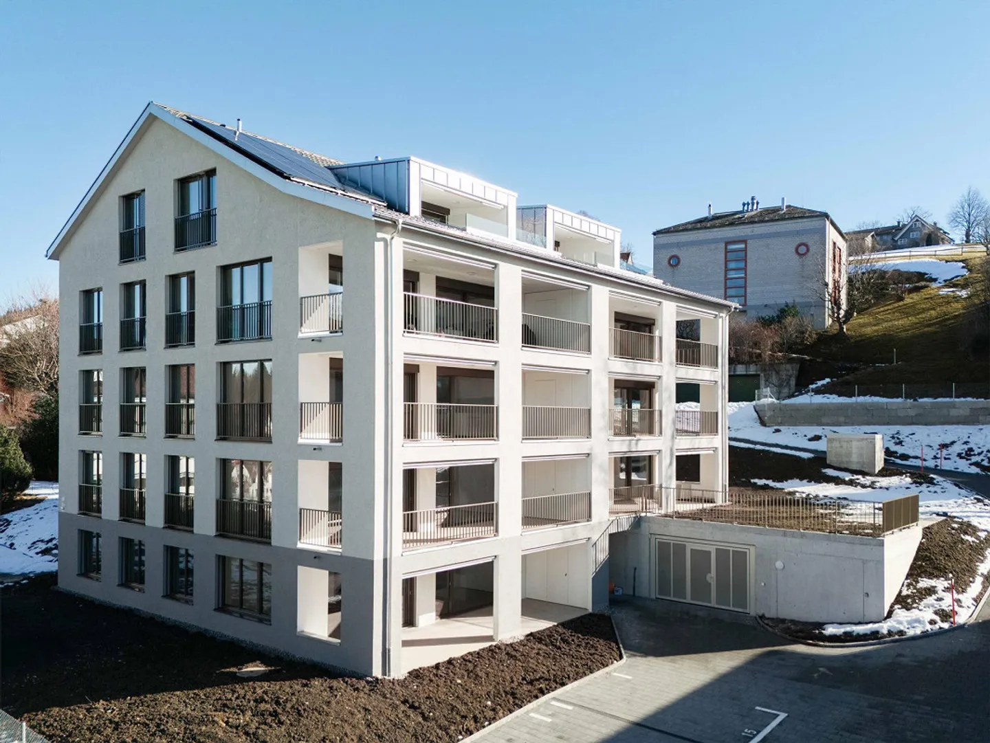 Collina - Last Apartment - High-Quality 4½-Room Apartment with Terrace - Photo 9 of 10