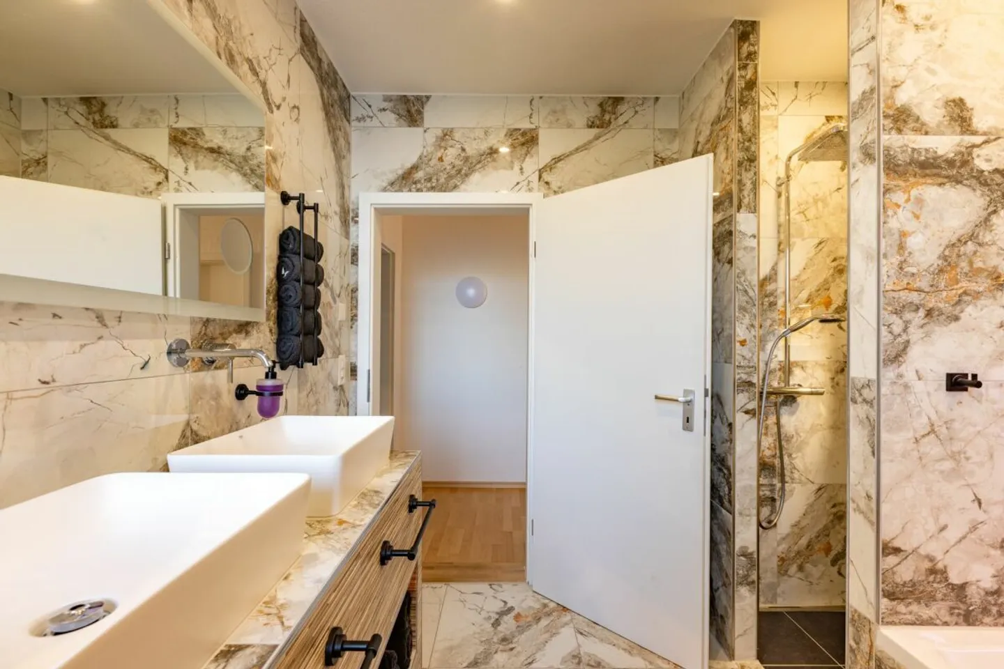 Casa singola in affitto - Foto 21 di 42